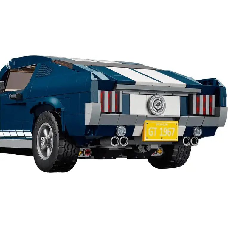 LEGO: Ford Mustang