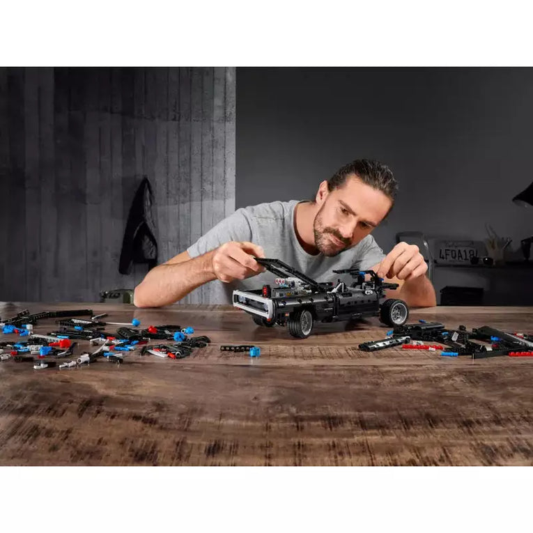 LEGO: Dom's Dodge Charger