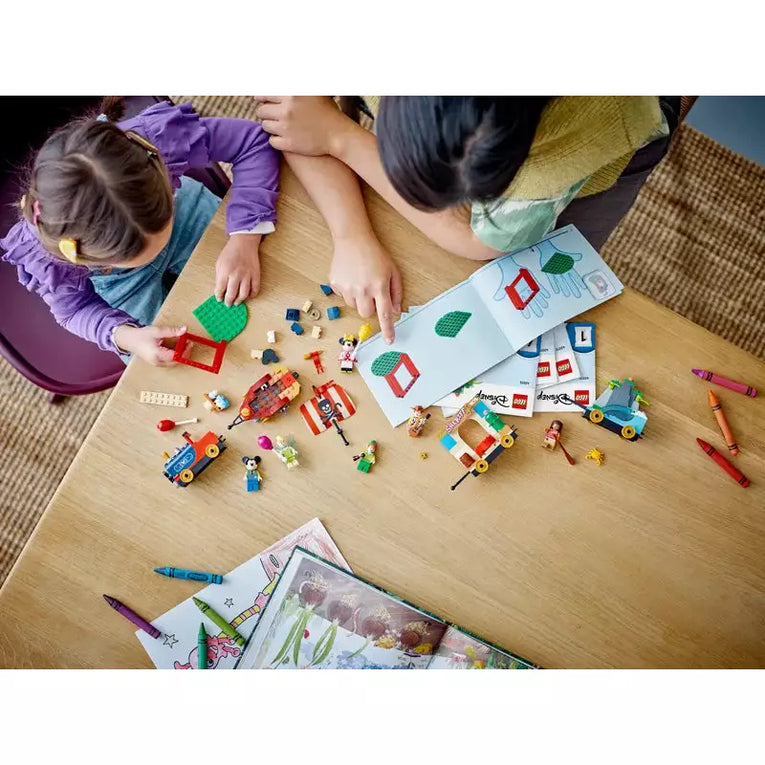 LEGO: Disney Celebration Train