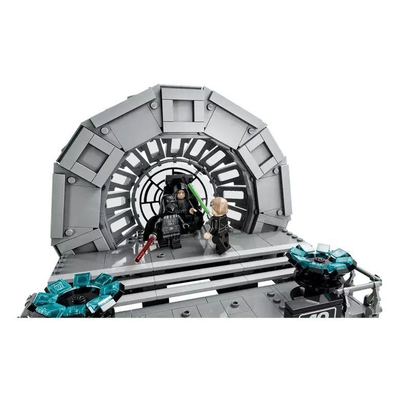 LEGO: Emperor's Throne Room™ Diorama