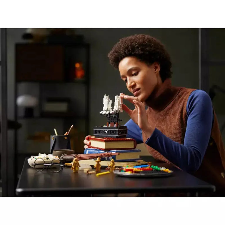 LEGO: Hogwarts™ Icons - Collectors' Edition