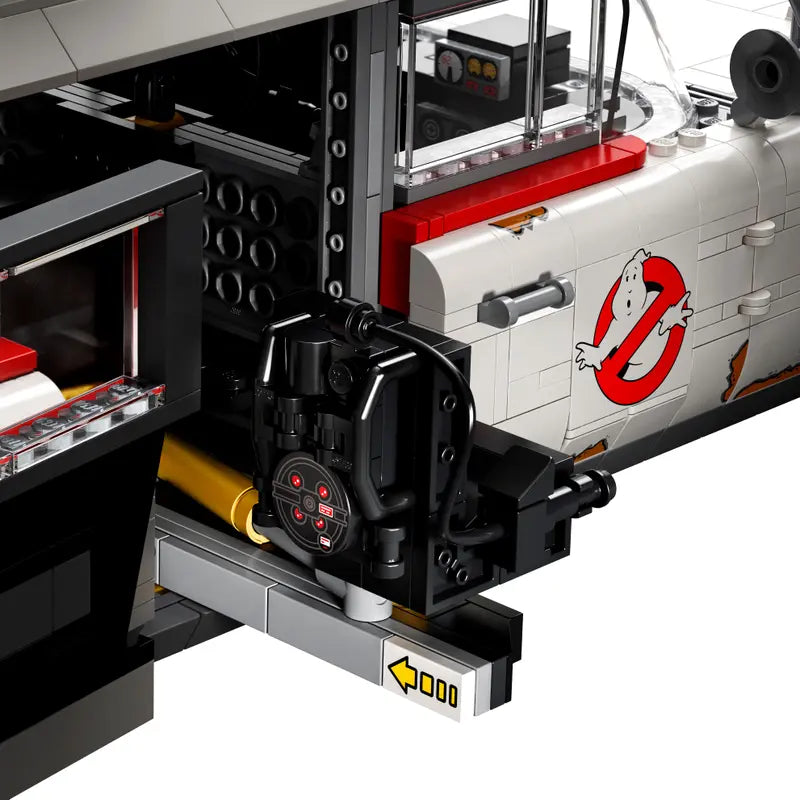 LEGO: Ghostbusters™ ECTO-1