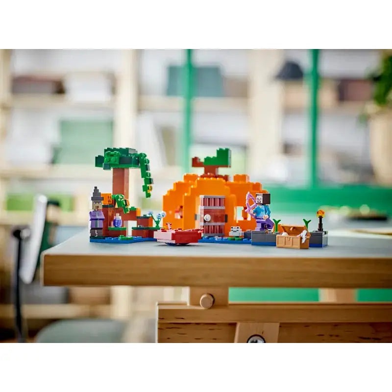 LEGO: The Pumpkin Farm