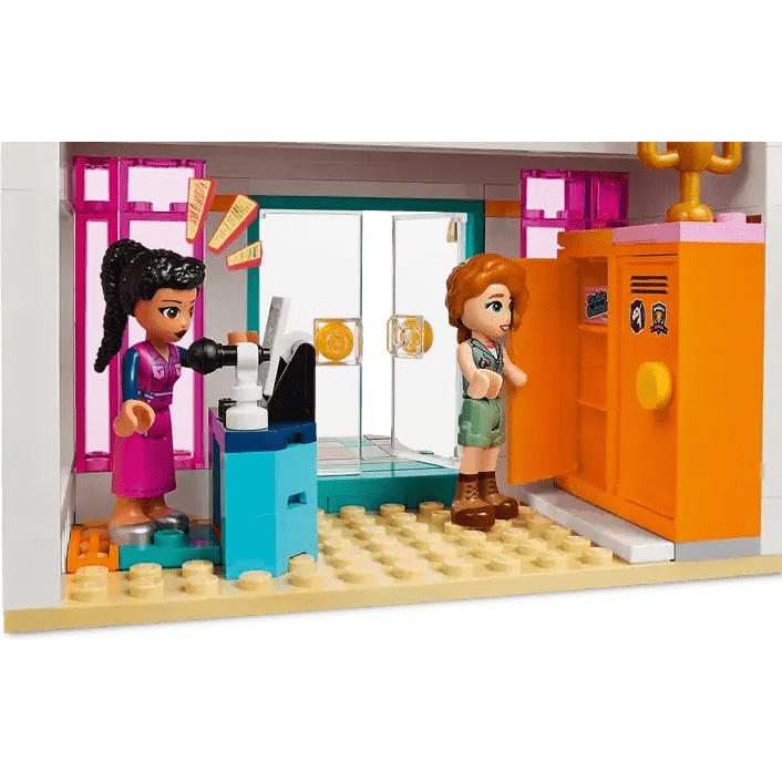 LEGO: Heartlake International School