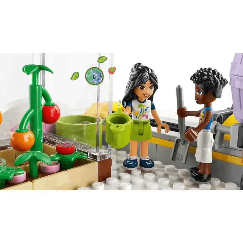 LEGO: Heartlake City Community Center