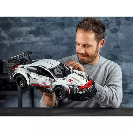 LEGO: Porsche 911 RSR