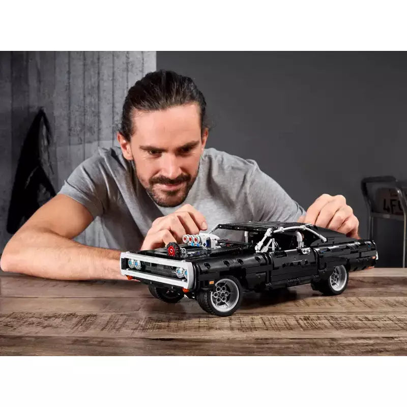 LEGO: Dom's Dodge Charger