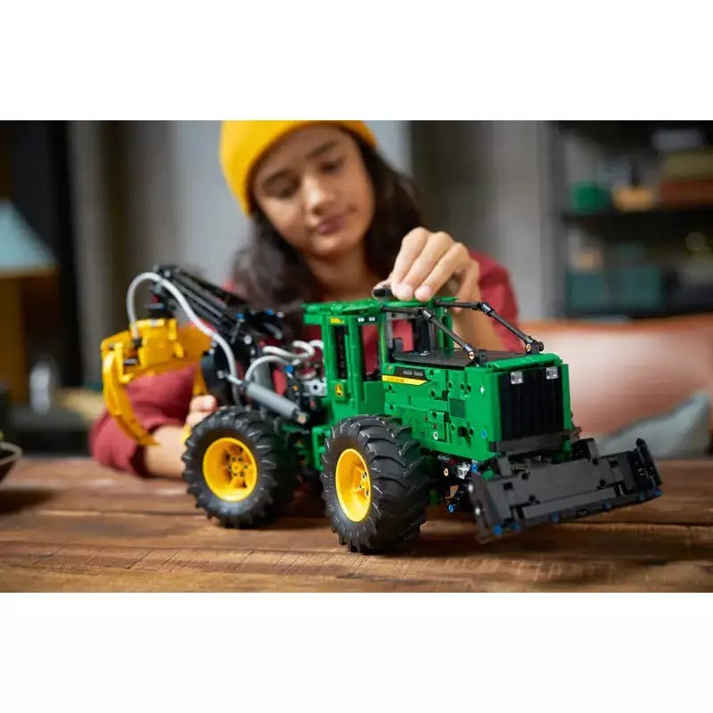 LEGO: John Deere 948L-II Skidder