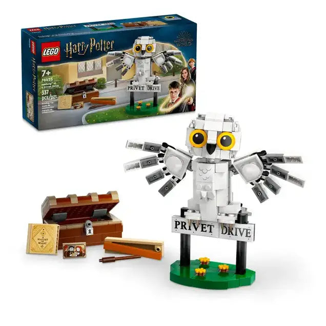 LEGO: Hedwig™ at 4 Privet Drive